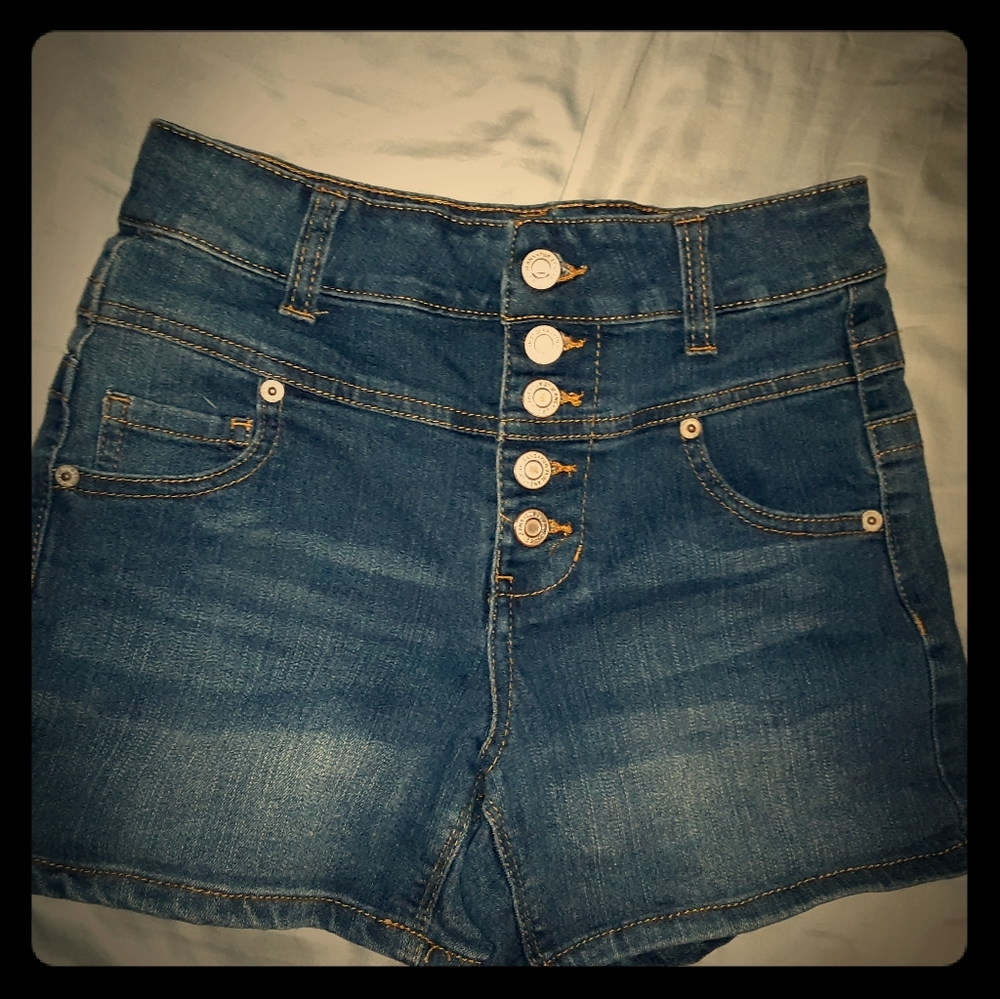 Rue 21 shorts